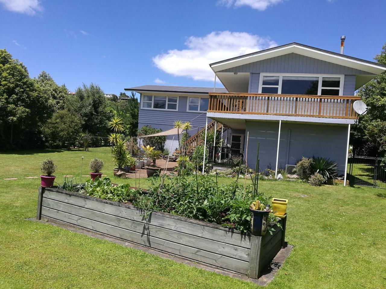 Geyser Lookout Bnb Rotorua Exteriör bild