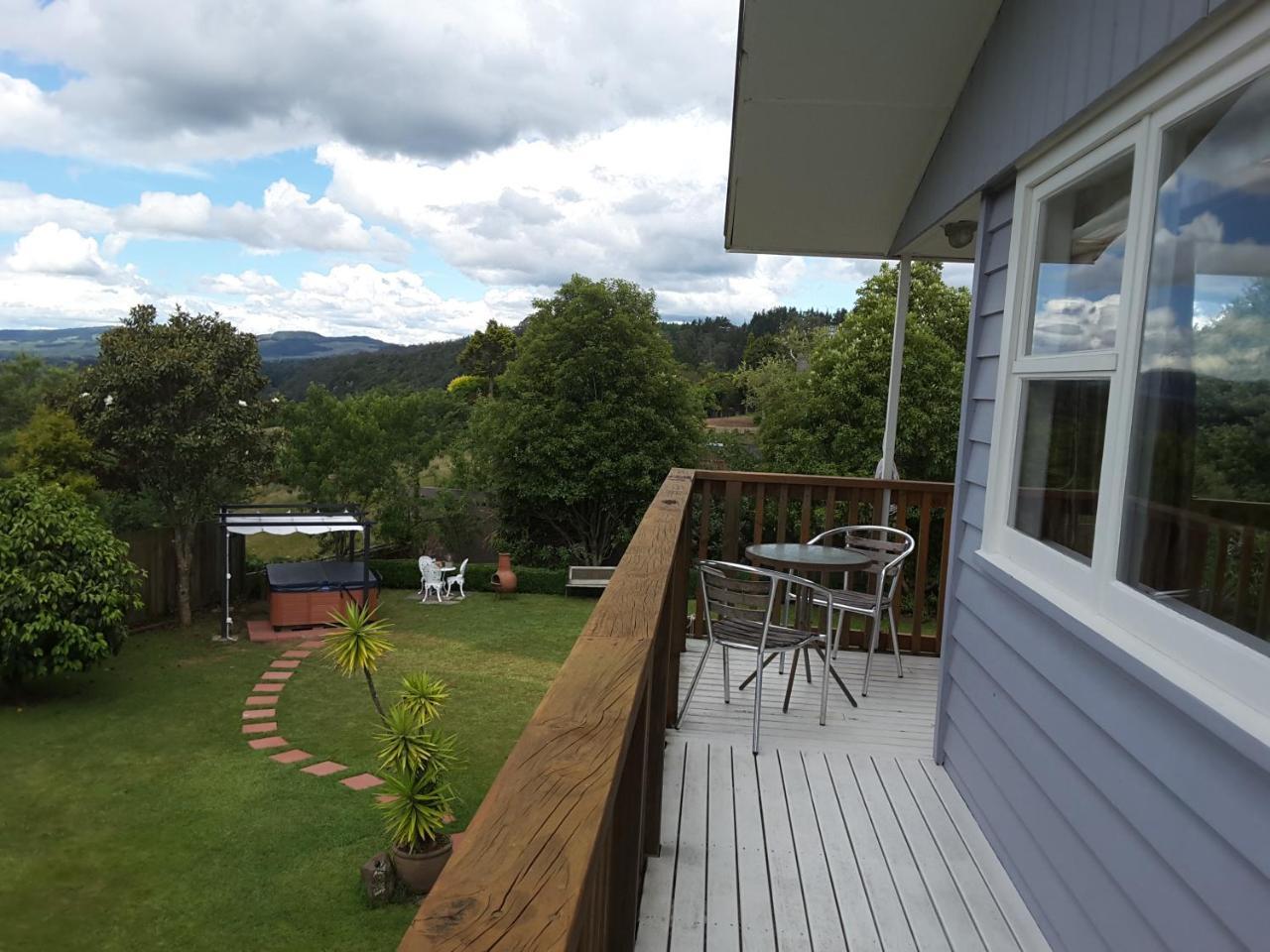 Geyser Lookout Bnb Rotorua Exteriör bild